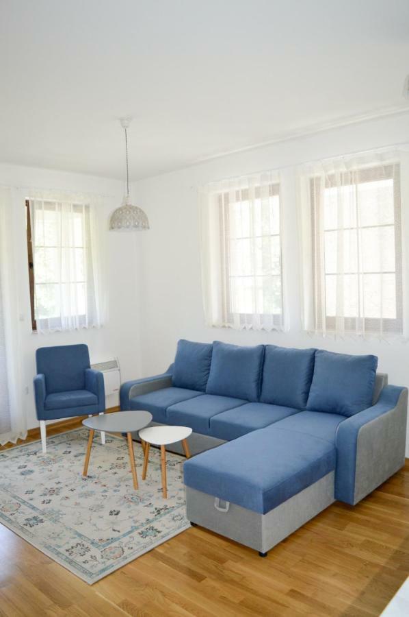 Apartment Old Town Конич Екстериор снимка